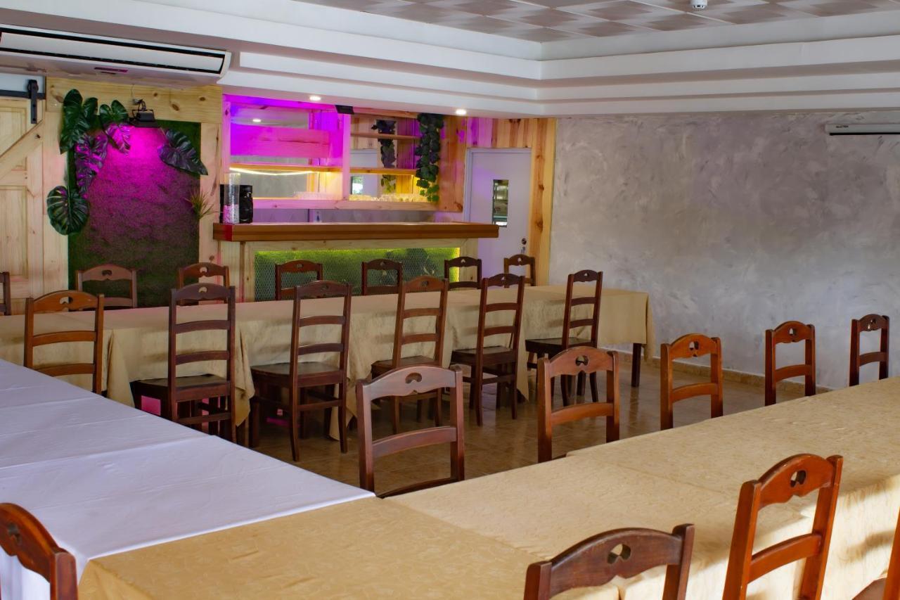 Hotel Kevin Los Santos Екстериор снимка